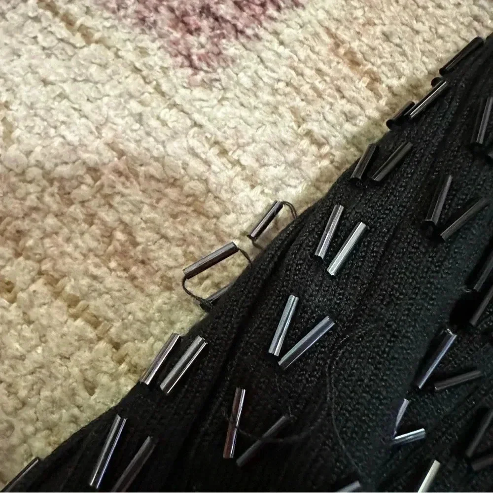 Vintage 90’s beaded black silk blend sweater size large - Picture 7 of 8